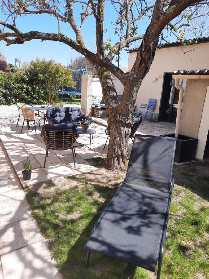 Le Clos Des Feugrais Saint-Aubin-lès-Elbeuf Kültér fotó