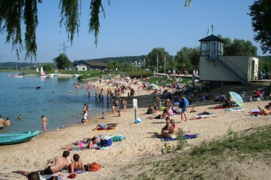 Le Clos Des Feugrais Saint-Aubin-lès-Elbeuf Kültér fotó